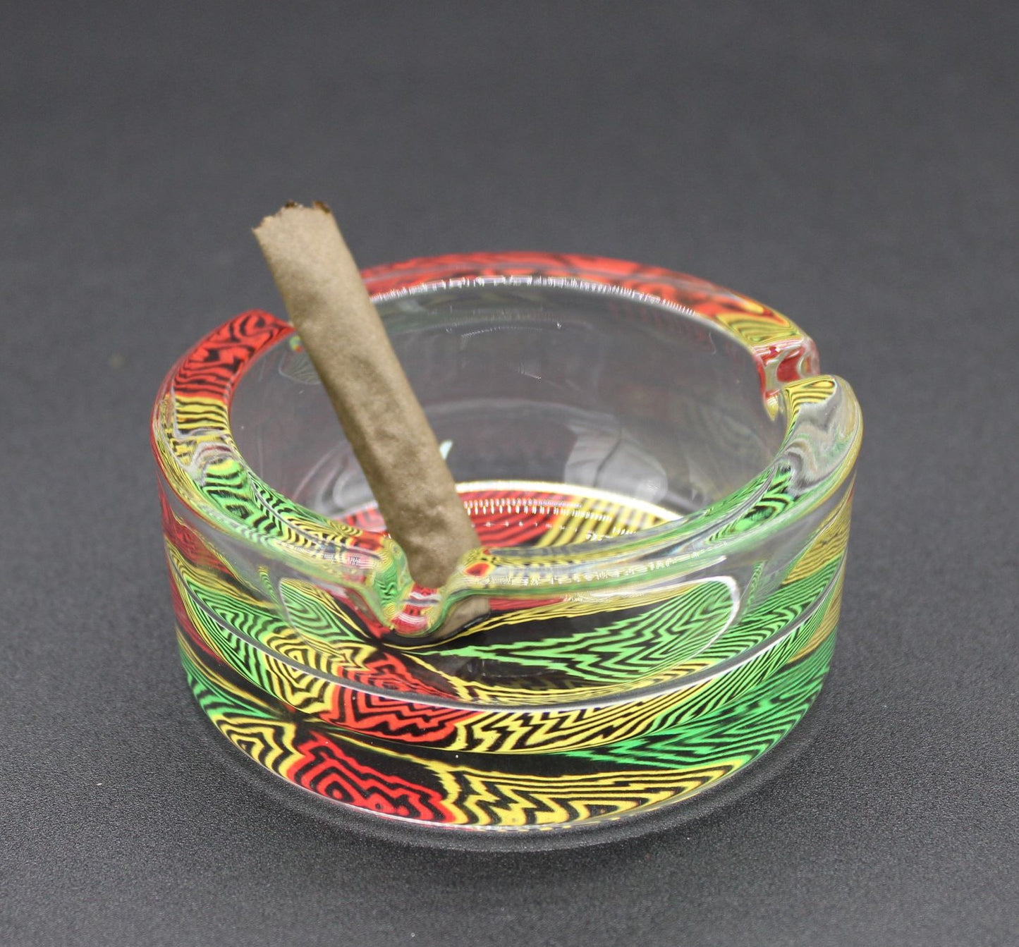 ROUND FUNKY RASTA LEAF ASH TRAY