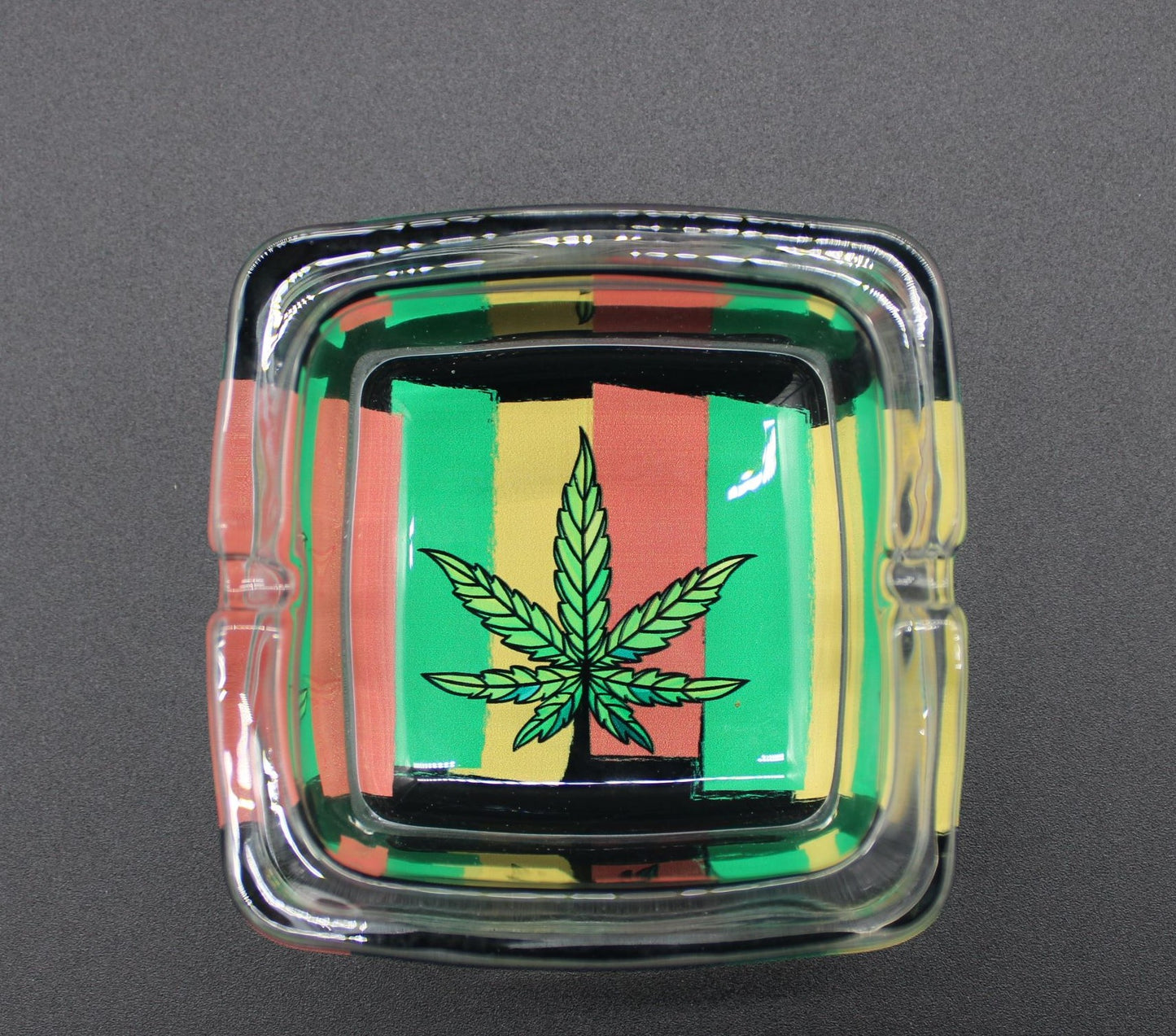 SQUARE RETRO RASTA POT LEAF ASH TRAY