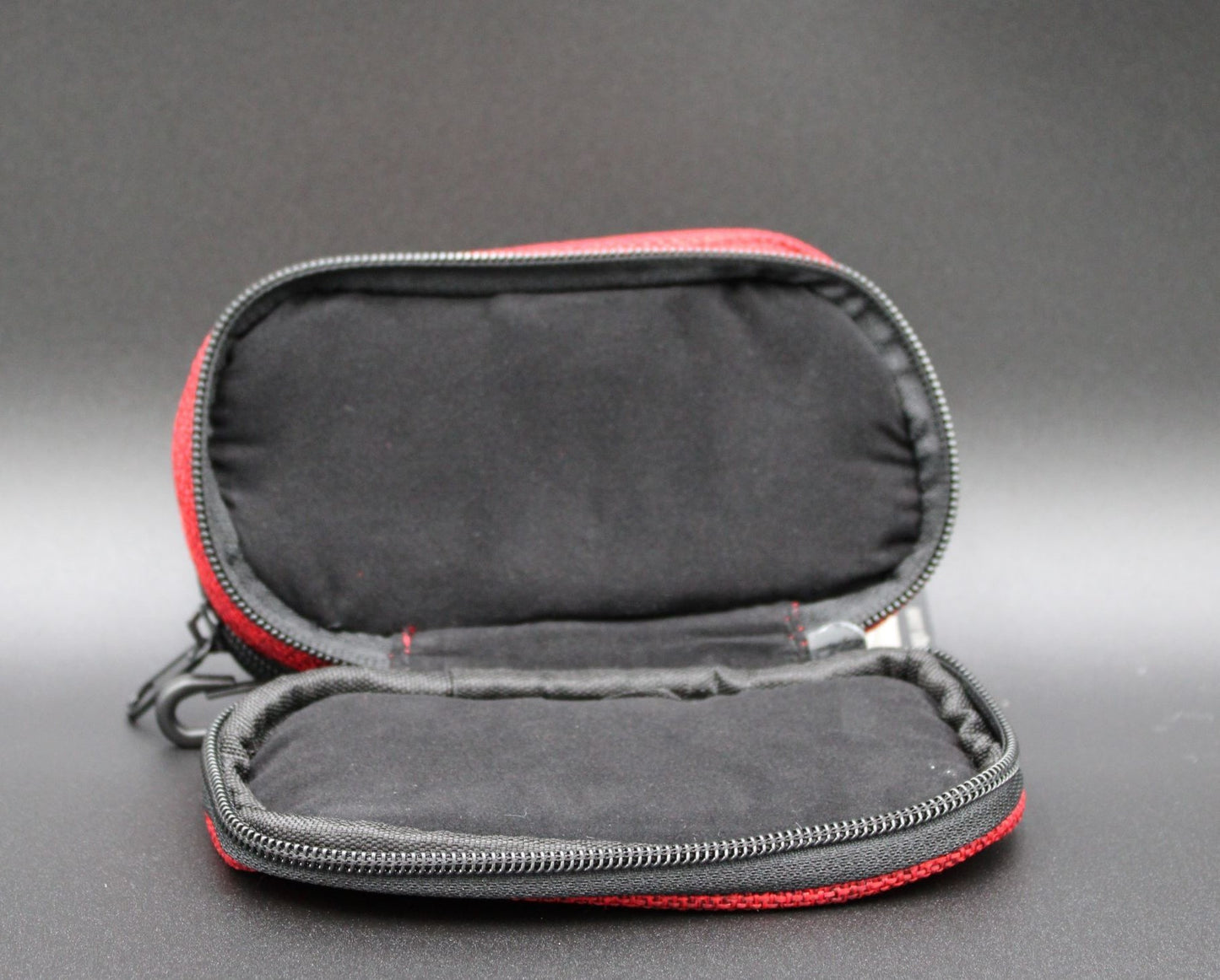 NICKLE BAGS-RED 6 INCH PROTECTIVE POD