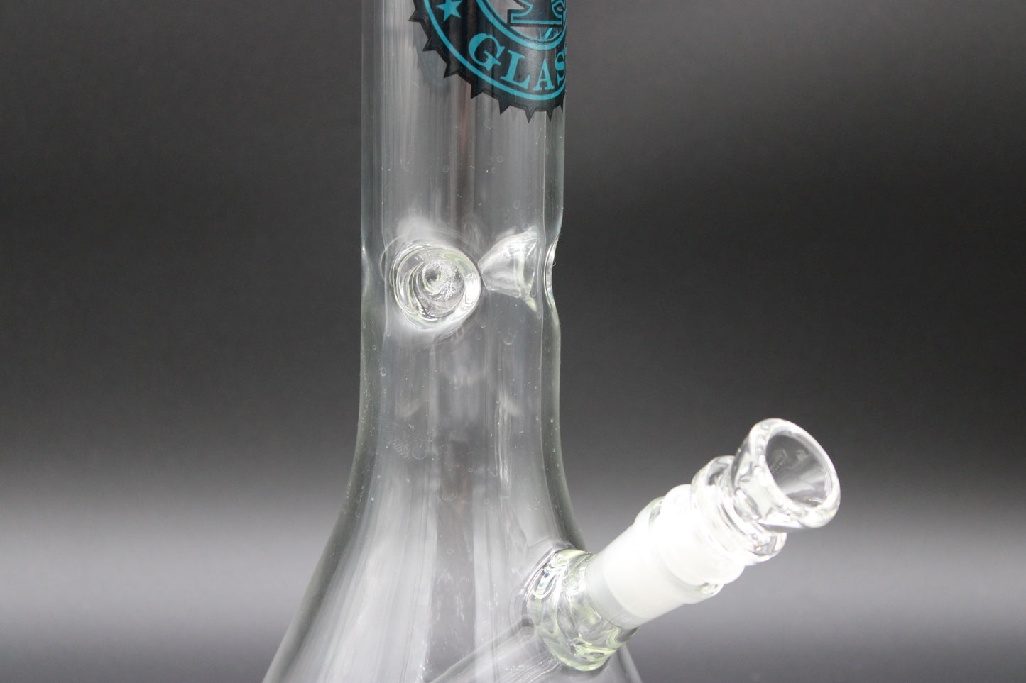 12 INCH INFAMOUS BEAKER WITH BLACK LIP